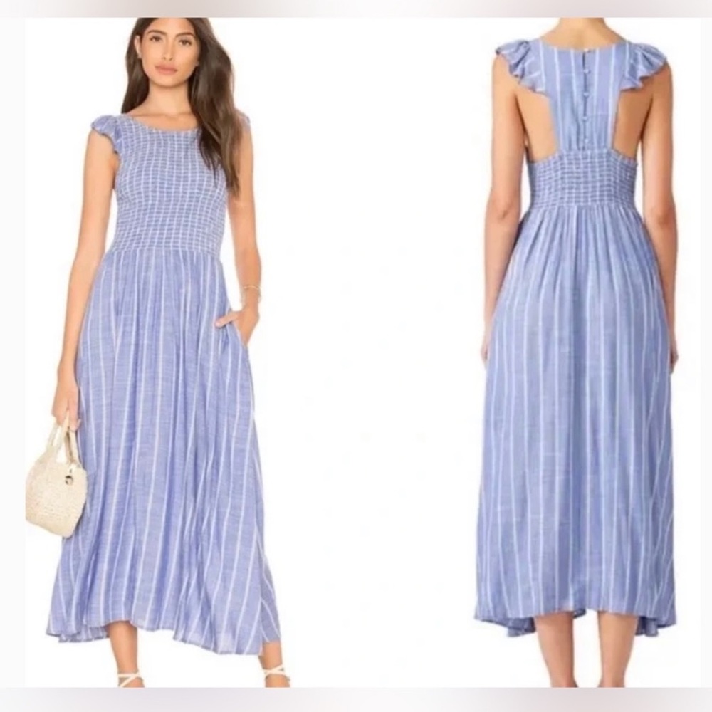 Chambray Butterflies Midi Dress in Blue
FREE PEOPLE